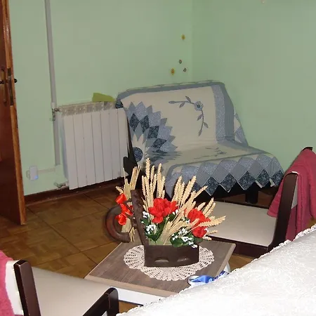 Oda ve Kahvaltı Alle Violette